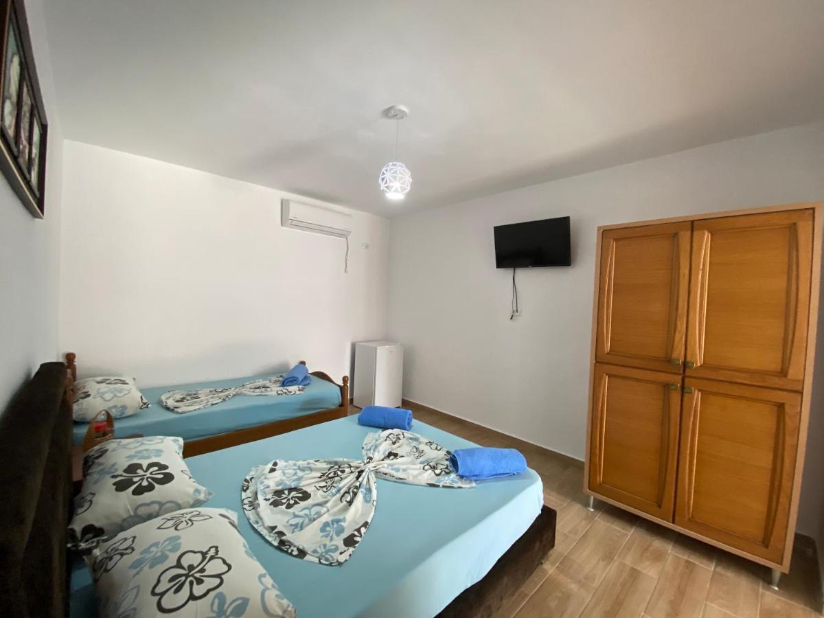 Jona Rooms Himare Exterior photo
